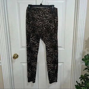 Bobbie brooks leopard leggings